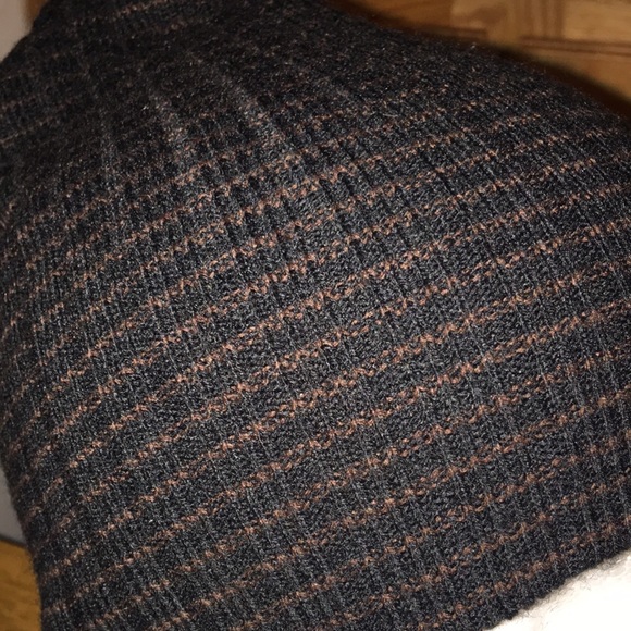 ***Host Pick*** Vintage 90s PRADA Sport ribbed knitted beanie hat unisex - Picture 6 of 16